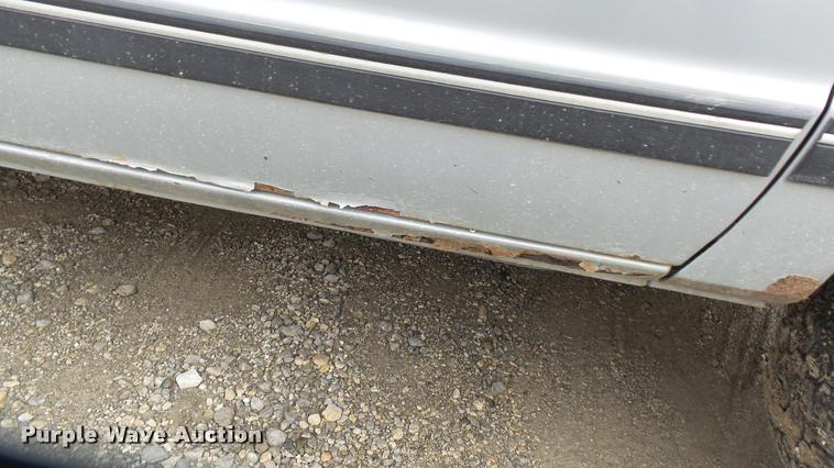 image for item K8061 1989 Chevrolet S10 Blazer SUV