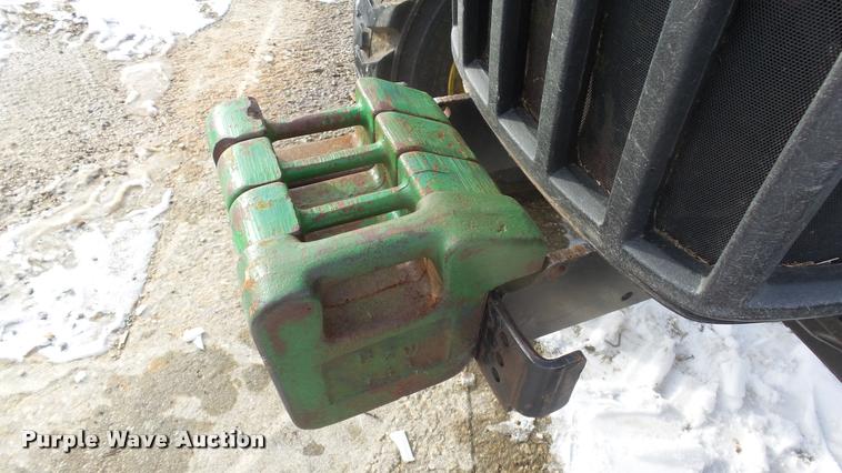 image for item K8063 John Deere 4105 tractor