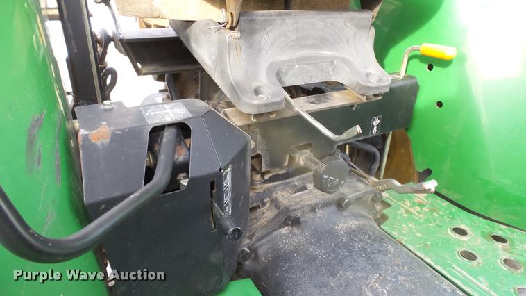 image for item K8063 John Deere 4105 tractor