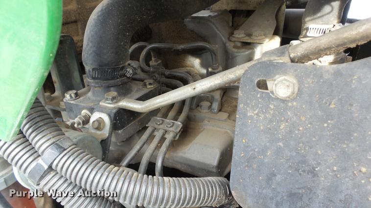 image for item K8063 John Deere 4105 tractor