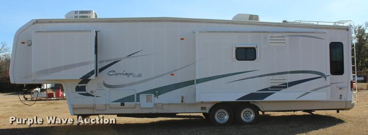 image for item L3002 2002 Carriage DS368 camper