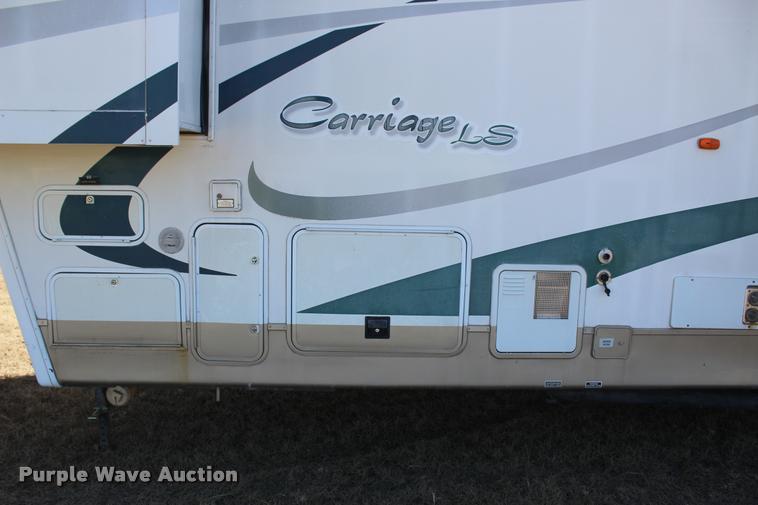 image for item L3002 2002 Carriage DS368 camper