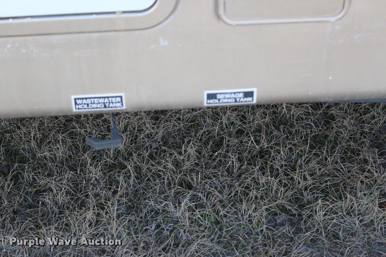 image for item L3002 2002 Carriage DS368 camper