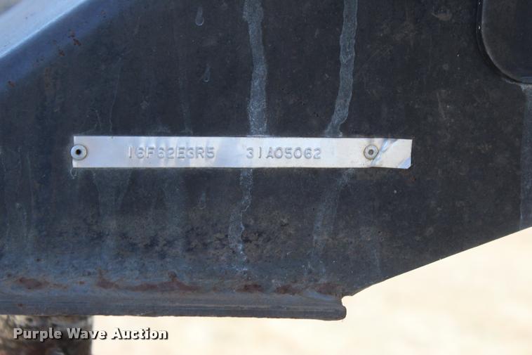 image for item L3002 2002 Carriage DS368 camper