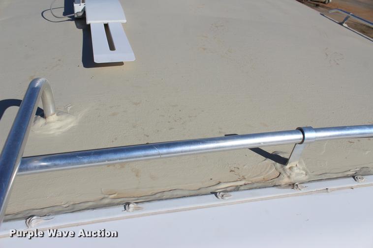 image for item L3002 2002 Carriage DS368 camper