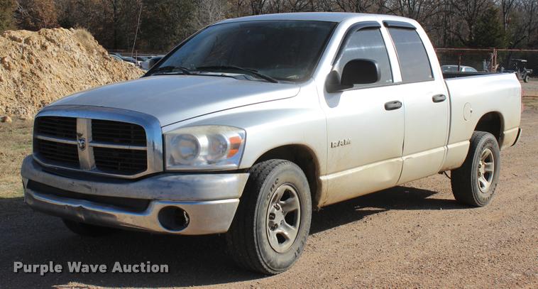 image for item L3005 2008 Dodge Ram 1500 Quad Cab pickup truck
