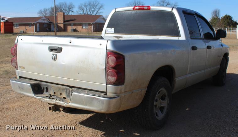 image for item L3005 2008 Dodge Ram 1500 Quad Cab pickup truck