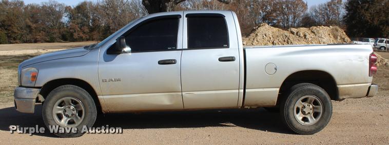image for item L3005 2008 Dodge Ram 1500 Quad Cab pickup truck