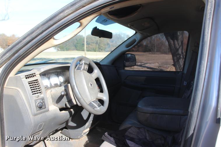 image for item L3005 2008 Dodge Ram 1500 Quad Cab pickup truck