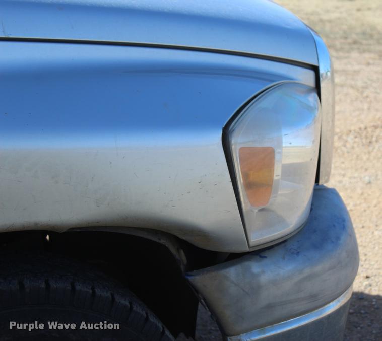 image for item L3005 2008 Dodge Ram 1500 Quad Cab pickup truck