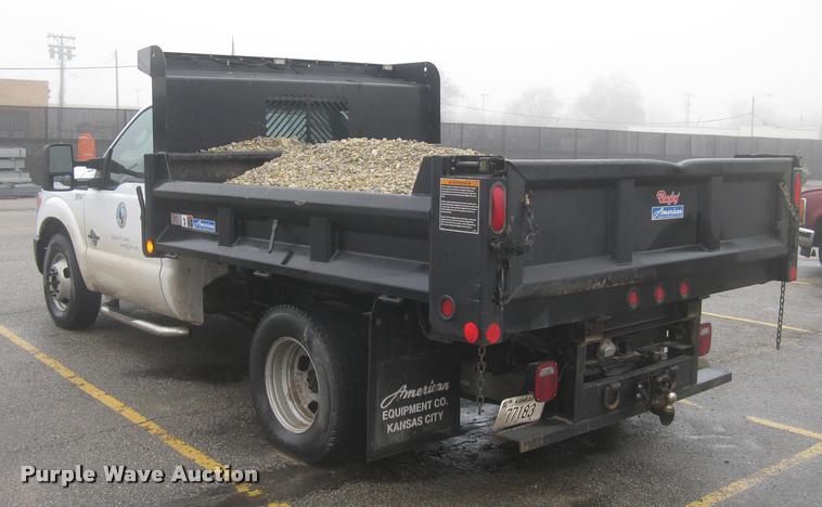 image for item L3936 2011 Ford F350 Super Duty XL dump bed pickup truck