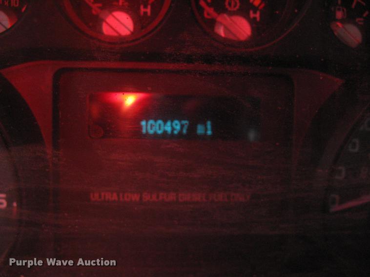 image for item L3936 2011 Ford F350 Super Duty XL dump bed pickup truck