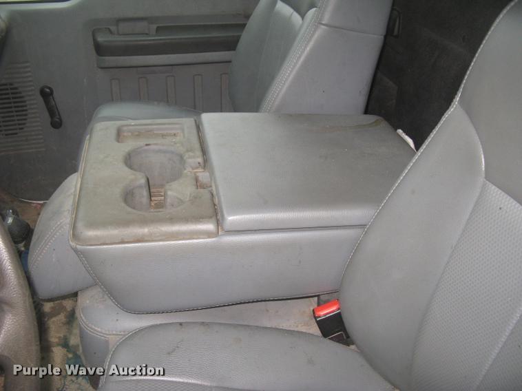 image for item L3936 2011 Ford F350 Super Duty XL dump bed pickup truck