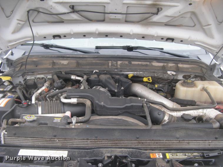 image for item L3936 2011 Ford F350 Super Duty XL dump bed pickup truck