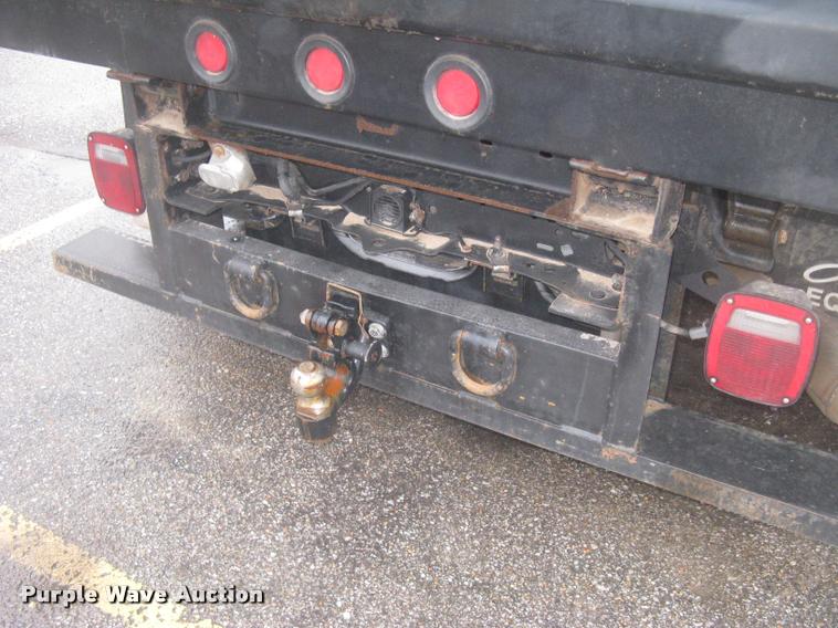 image for item L3936 2011 Ford F350 Super Duty XL dump bed pickup truck