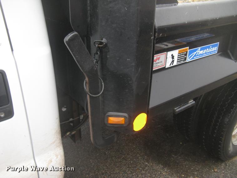 image for item L3936 2011 Ford F350 Super Duty XL dump bed pickup truck