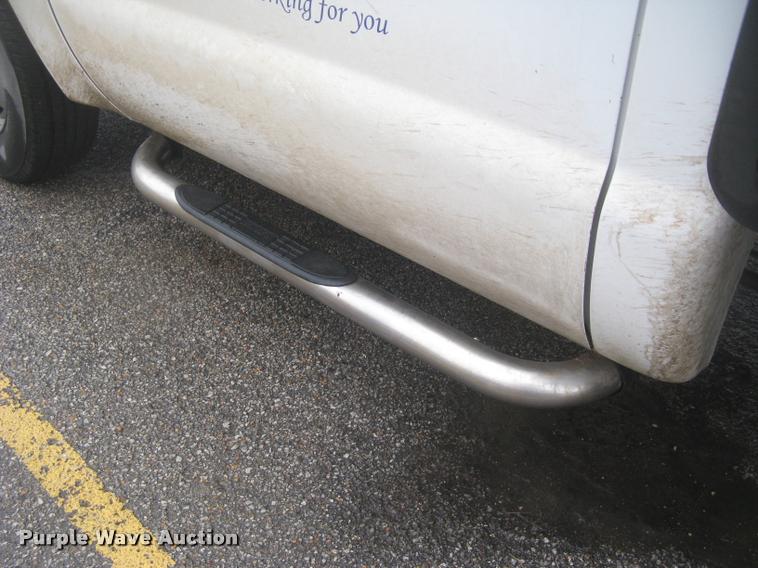 image for item L3936 2011 Ford F350 Super Duty XL dump bed pickup truck