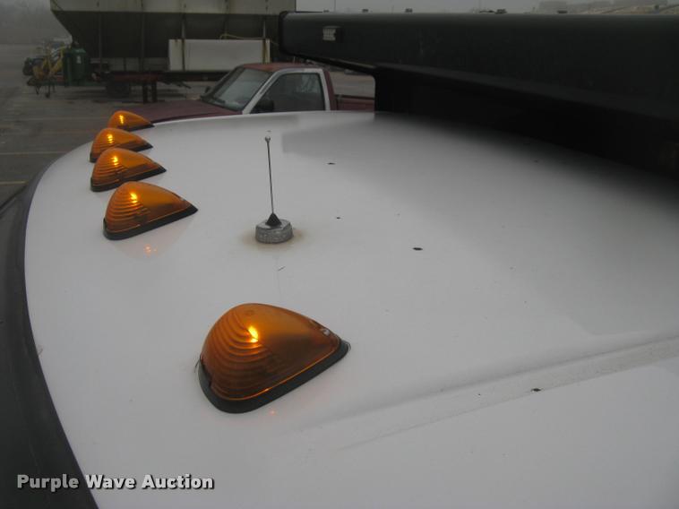 image for item L3936 2011 Ford F350 Super Duty XL dump bed pickup truck