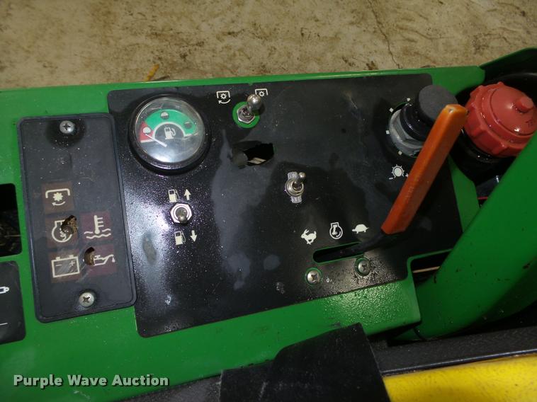 image for item L4201 John Deere F935 ZTR lawn mower