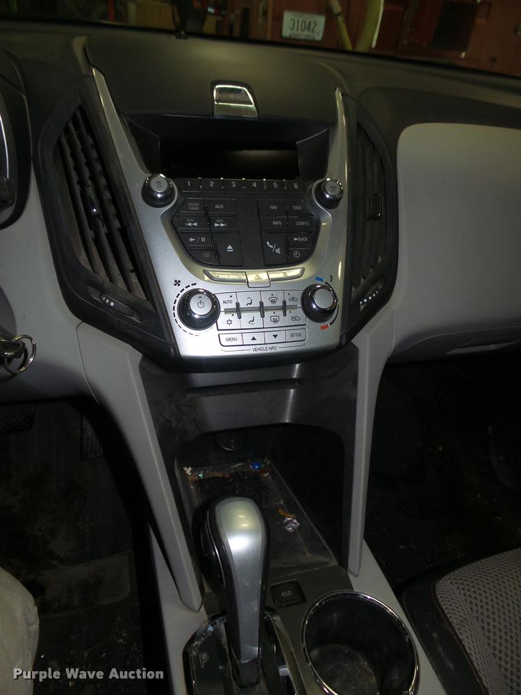 image for item L4204 2010 Chevrolet Equinox LT SUV