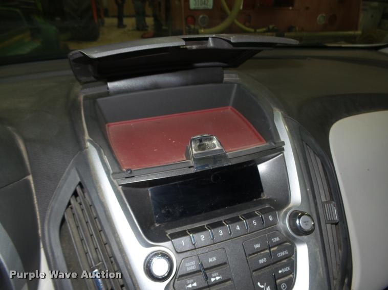 image for item L4204 2010 Chevrolet Equinox LT SUV