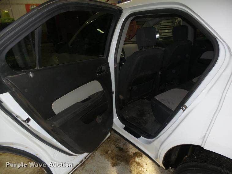 image for item L4204 2010 Chevrolet Equinox LT SUV