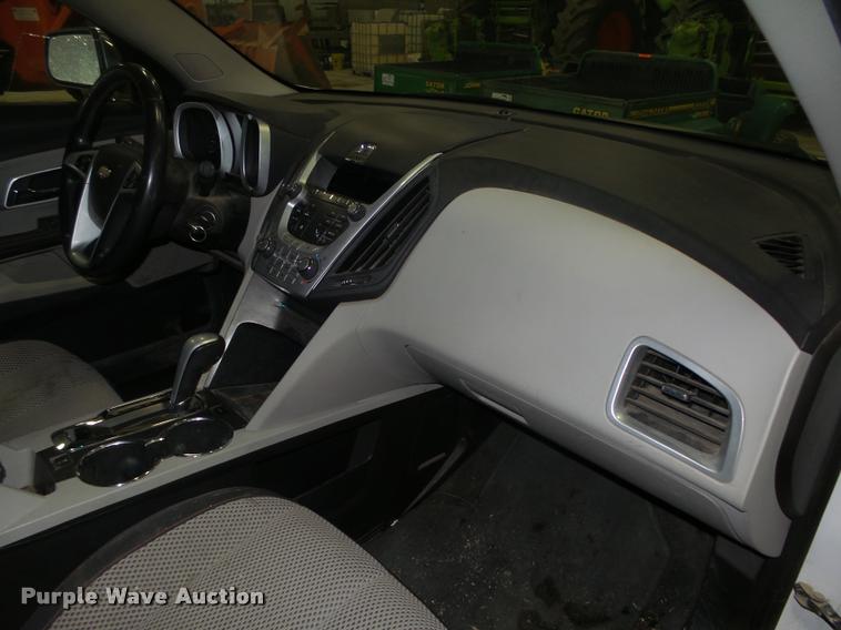 image for item L4204 2010 Chevrolet Equinox LT SUV