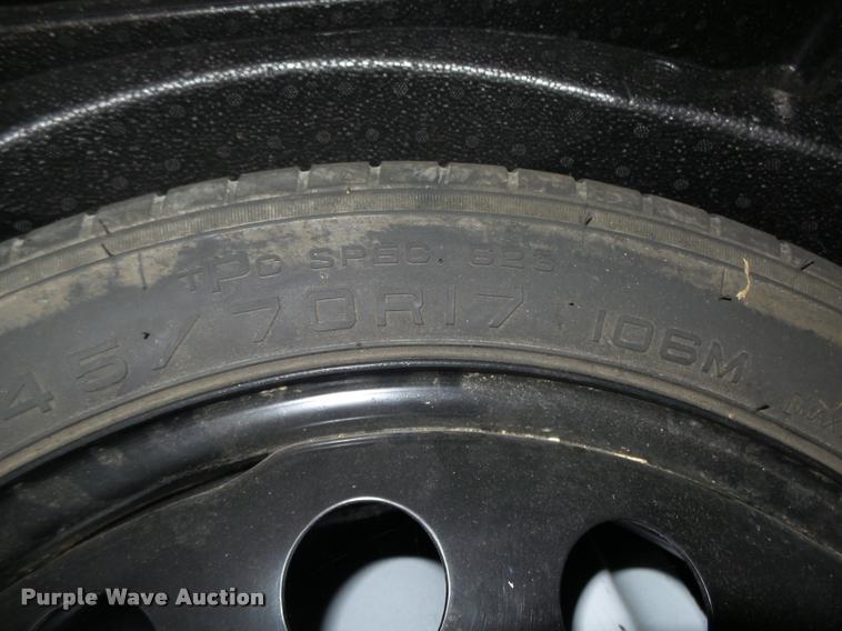 image for item L4204 2010 Chevrolet Equinox LT SUV