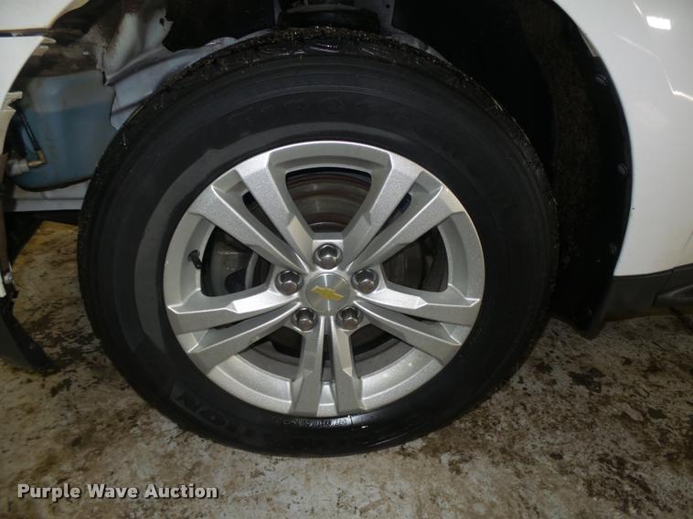 image for item L4204 2010 Chevrolet Equinox LT SUV