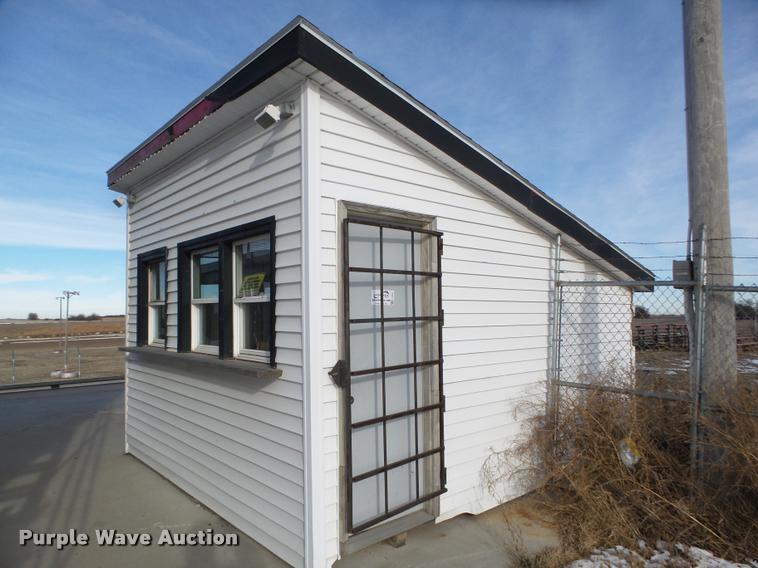 image for item L4221 Ticket booth