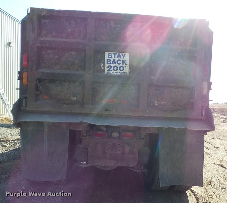 image for item AG9099 1991 Freightliner FLD dump truck
