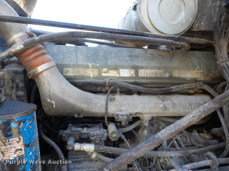 image for item AG9099 1991 Freightliner FLD dump truck