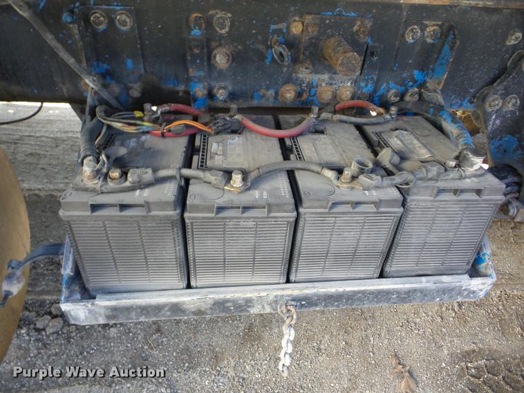 image for item AG9099 1991 Freightliner FLD dump truck