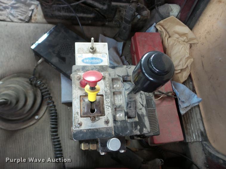 image for item AG9275 1988 Freightliner FC60 dump truck