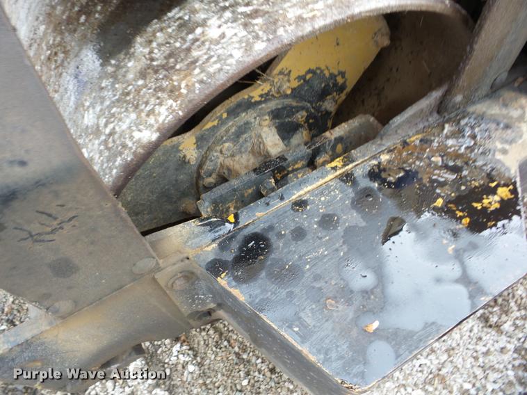 image for item AG9277 1986 Ingersoll Rand DA30 double drum roller