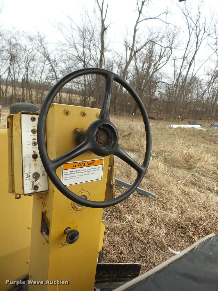 image for item AG9277 1986 Ingersoll Rand DA30 double drum roller