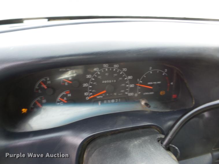 image for item AG9278 2000 Ford F350 Super Duty SuperCab flatbed pickup truck