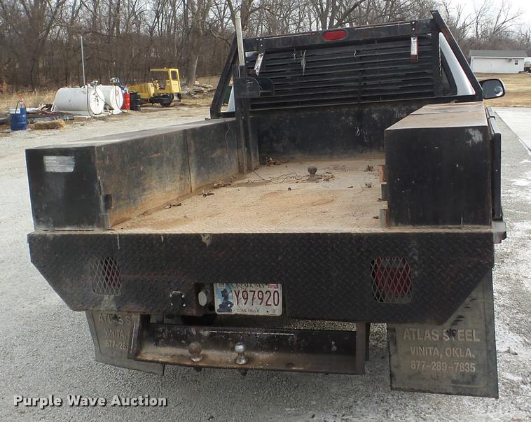 image for item AG9279 2000 Ford F250 Super Duty Crew Cab flatbed pickup truck