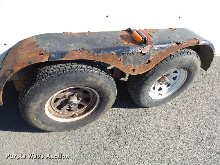 image for item AV9777 2001 Haulmark TS7X14DT2 enclosed cargo trailer