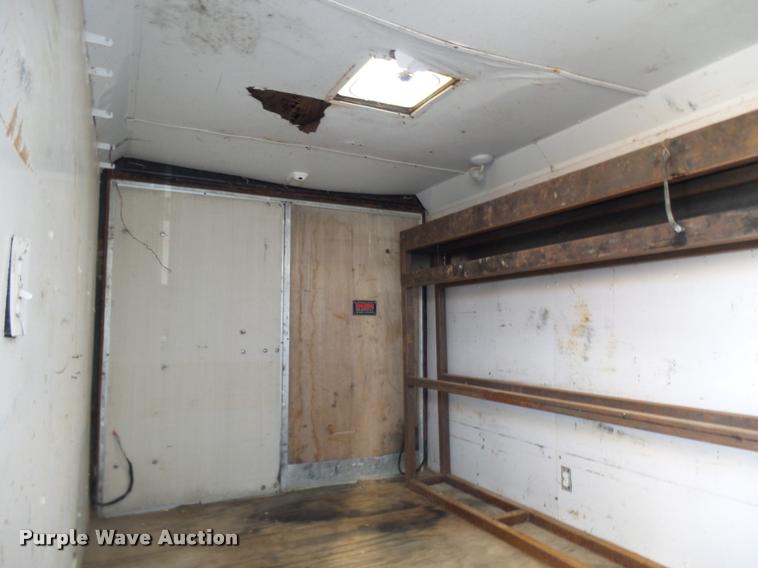 image for item AV9777 2001 Haulmark TS7X14DT2 enclosed cargo trailer