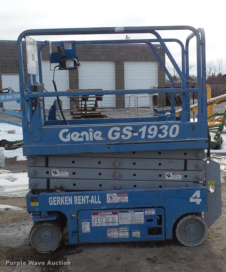 image for item BU9170 Genie GS1930 scissor lift