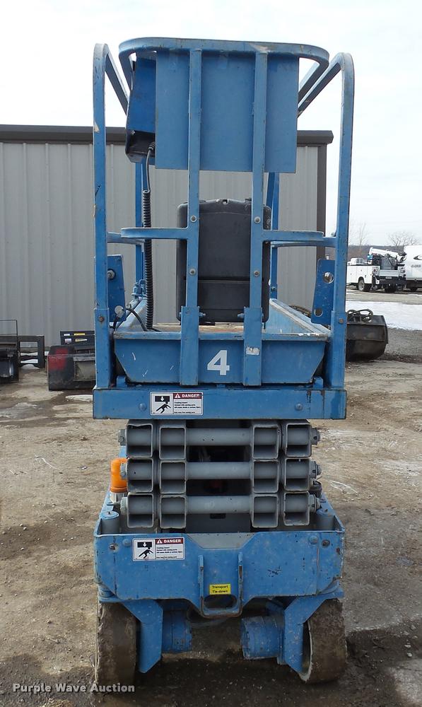 image for item BU9170 Genie GS1930 scissor lift