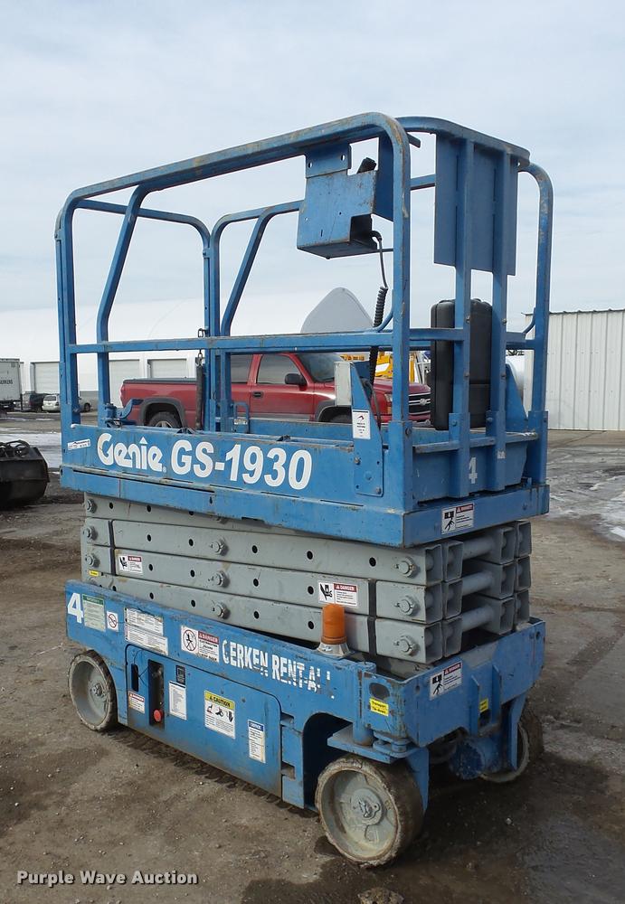 image for item BU9170 Genie GS1930 scissor lift