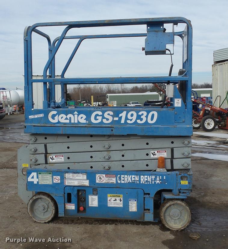 image for item BU9170 Genie GS1930 scissor lift
