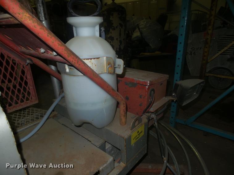 image for item CA9356 Allen Razorback 112232 power trowel