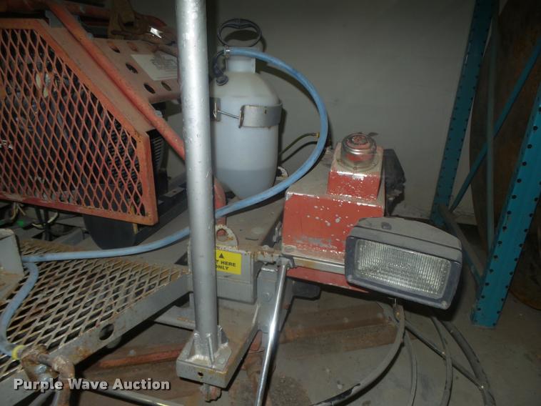 image for item CA9356 Allen Razorback 112232 power trowel