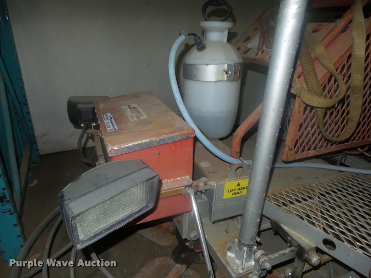 image for item CA9356 Allen Razorback 112232 power trowel