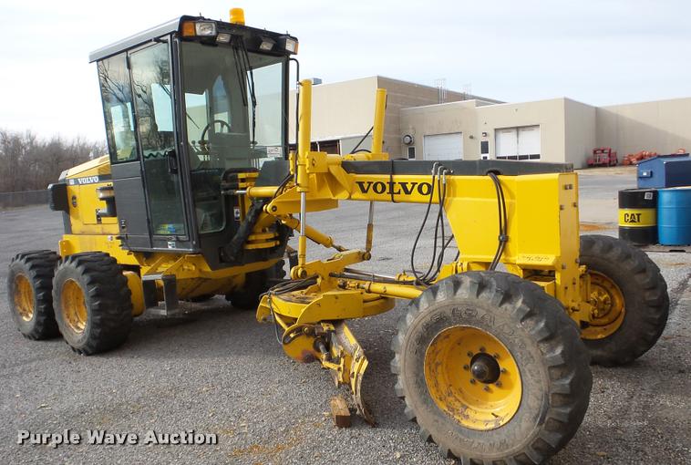 image for item DA2214 2001 Volvo G80 motor grader