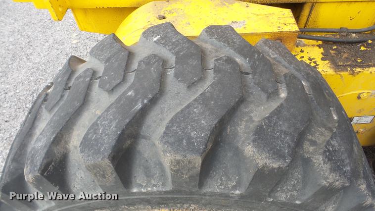 image for item DA2214 2001 Volvo G80 motor grader