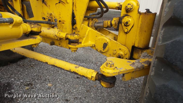 image for item DA2214 2001 Volvo G80 motor grader